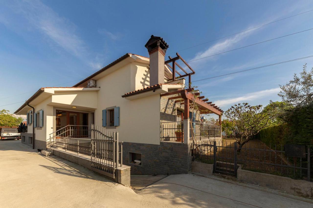Apartma Koper Pobegi Extérieur photo