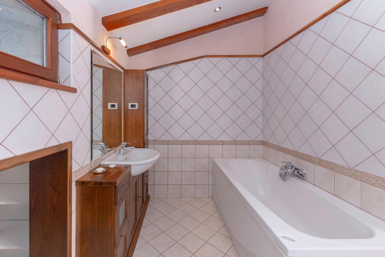 Apartma Koper Pobegi Extérieur photo